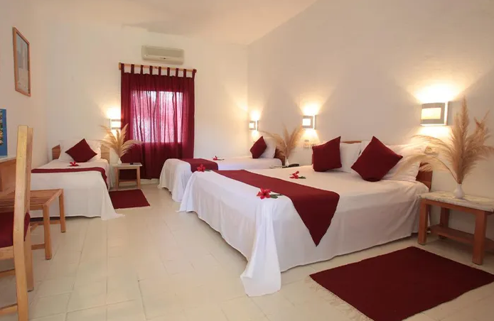 Chambre-Quadruple-spacieuse-Samira-Club-Hammamet