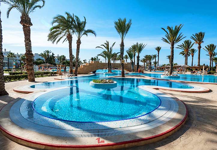 Piscine extérieure Hôtel Houda Monastir