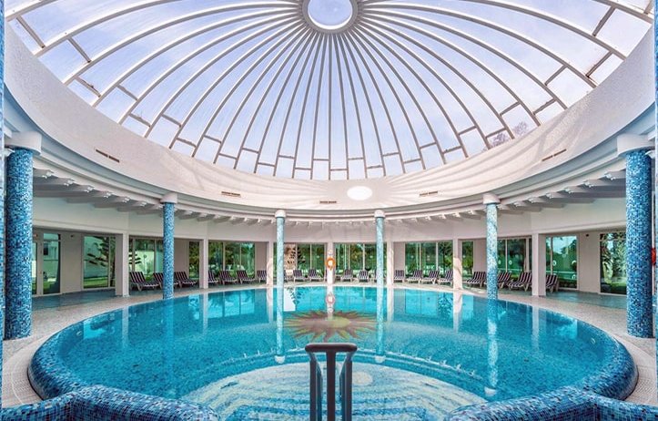 Piscine Couverte Le Royal Hammamet