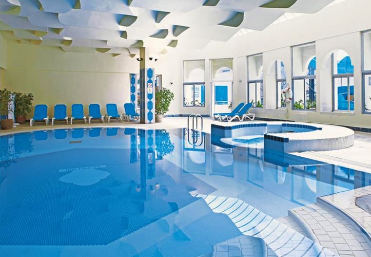 Piscine Couverte de Primasol Mahdia