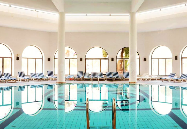 Piscine Couverte de l'hôtel Palm Azur